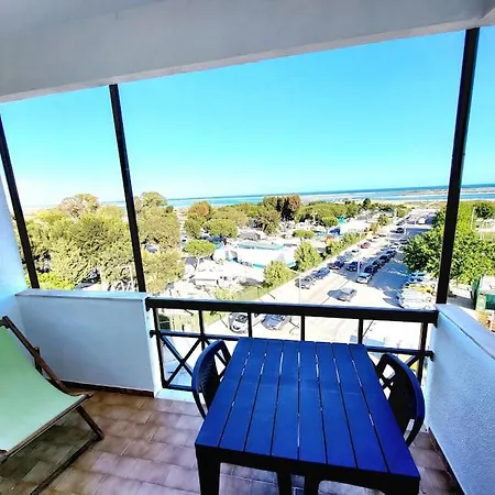 Apartment 4