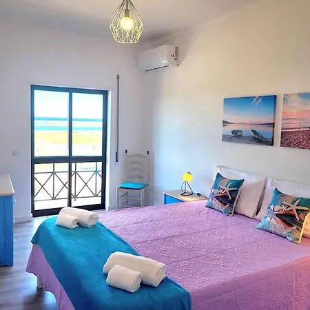 4 Apartment *