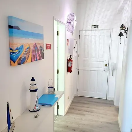 Apartment 4 *